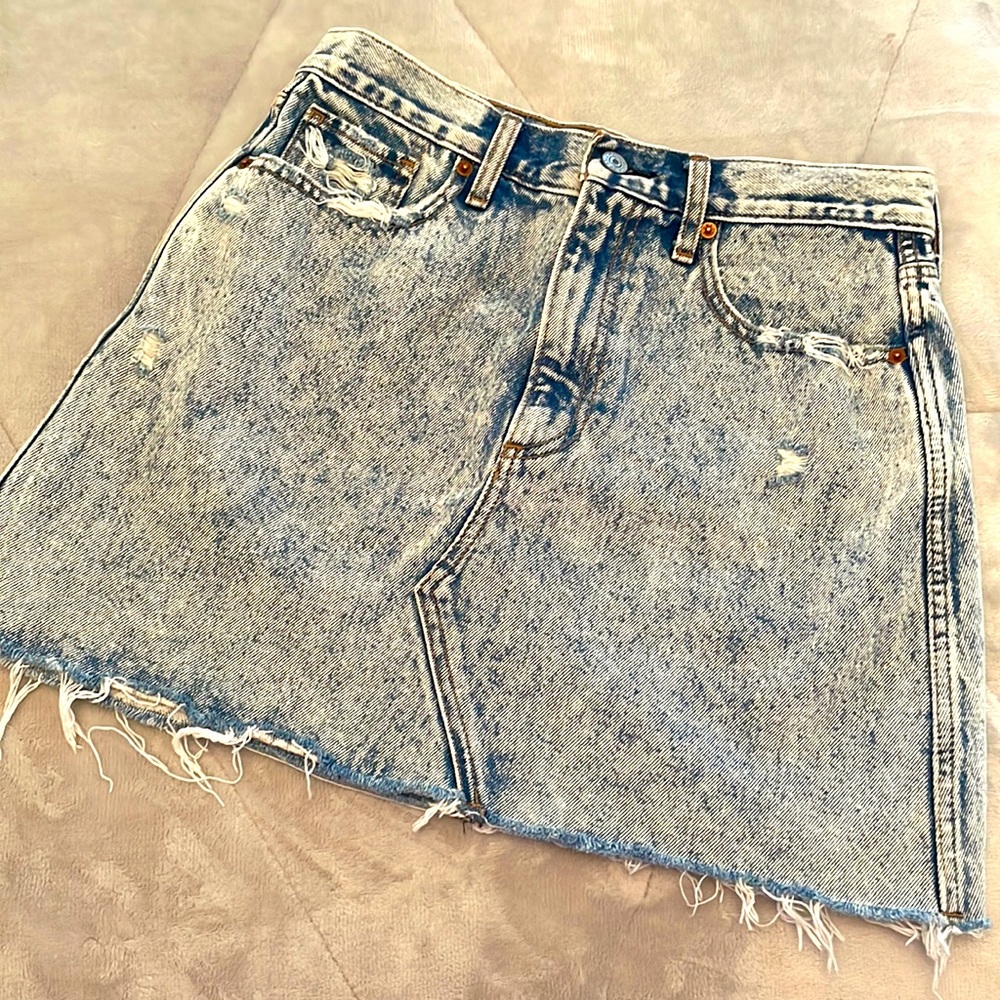 Abercrombie & Fitch Natural Rise Stonewashed Skirt Size 6
